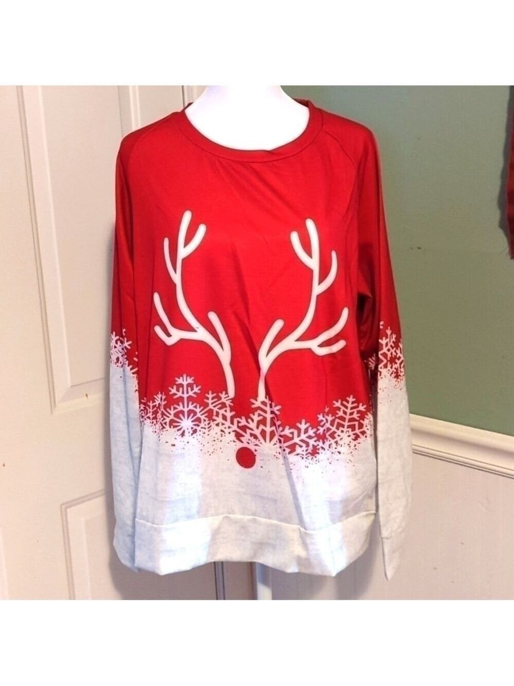 Womens Large Long Sleeve Reindeer Holiday Top Party Women's Shirt Christmas